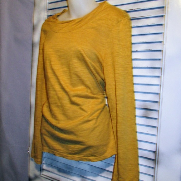 Neon Buddha Lg mustard yellow roll collar top - Picture 6 of 8
